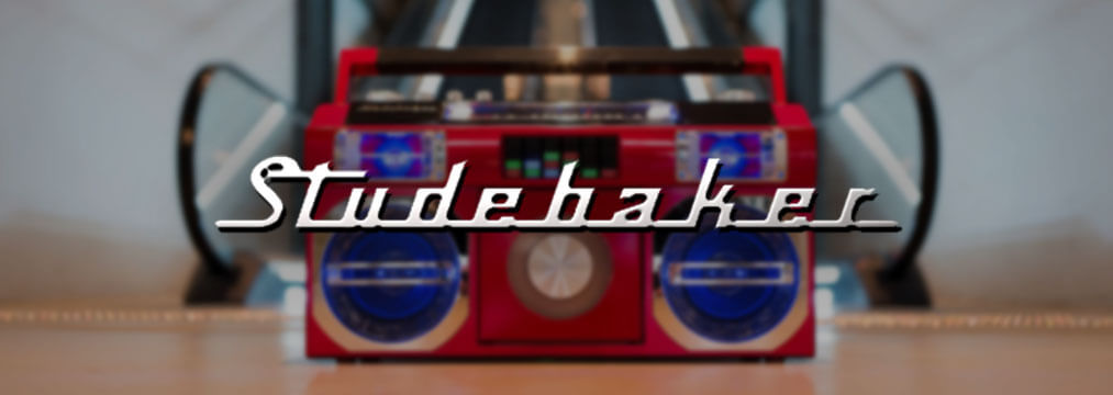 Studebaker 80s Retro Radio