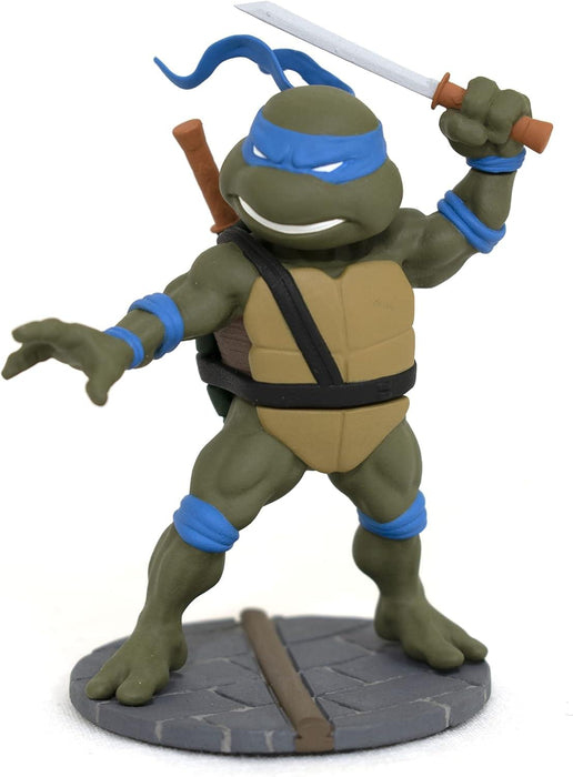 Teenage Mutant Ninja Turtles Leonardo Retro D-Formz Figure Box Set