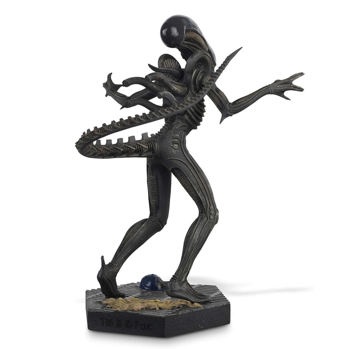 Alien & Predator 1:16 Figure Collection | #1 Alien Xenomorph