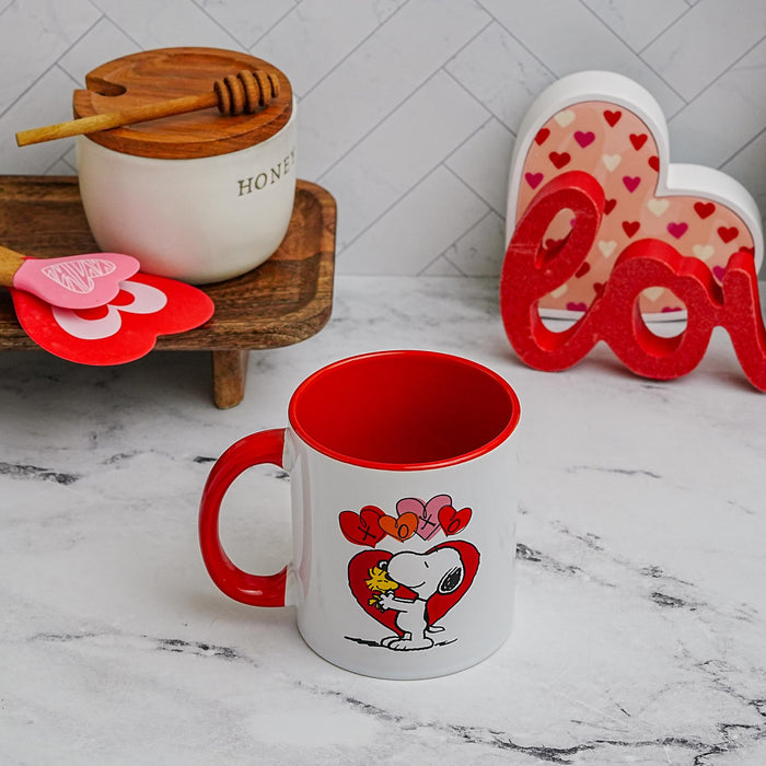 Peanuts - XOXO 18 Ounce Ceramic Mug