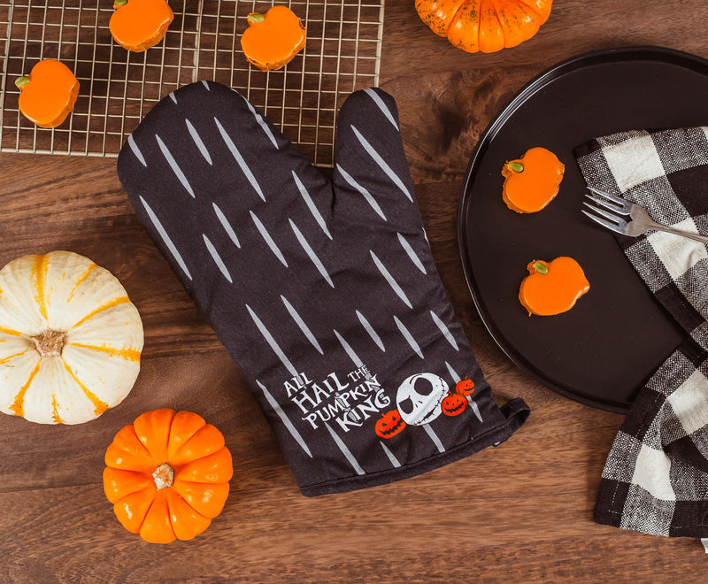 Disney The Nightmare Before Christmas Jack Skellington Kitchen Oven Mitt Glove product image 2 of 7