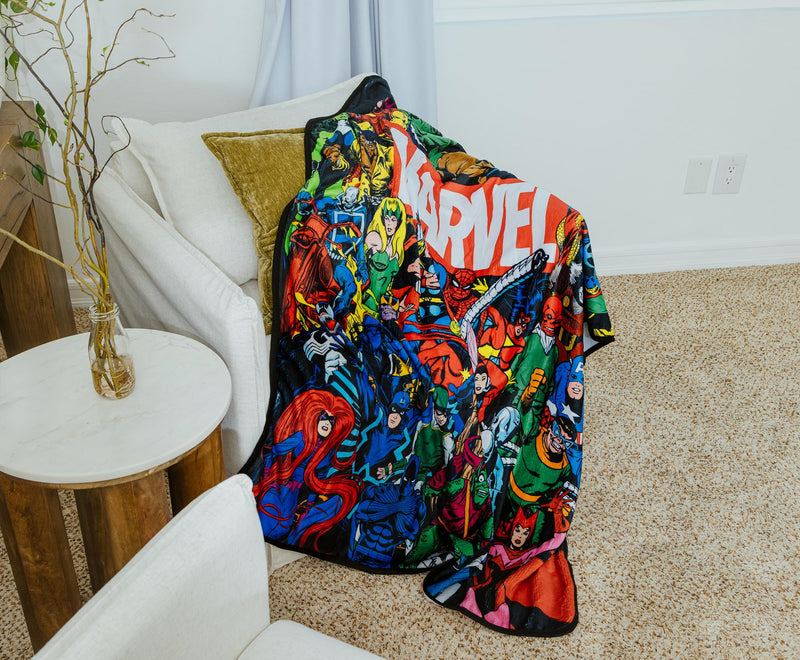 Marvel Comics Superheroes Fleece Throw Blanket | 45 x 60 Inches product image 9 of 9