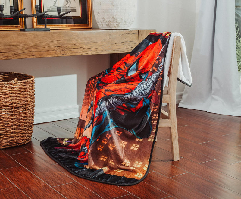 Marvel Comics Spider-Man: One More Day Fleece Throw Blanket | 45 x 60 Inches product image 4 of 9