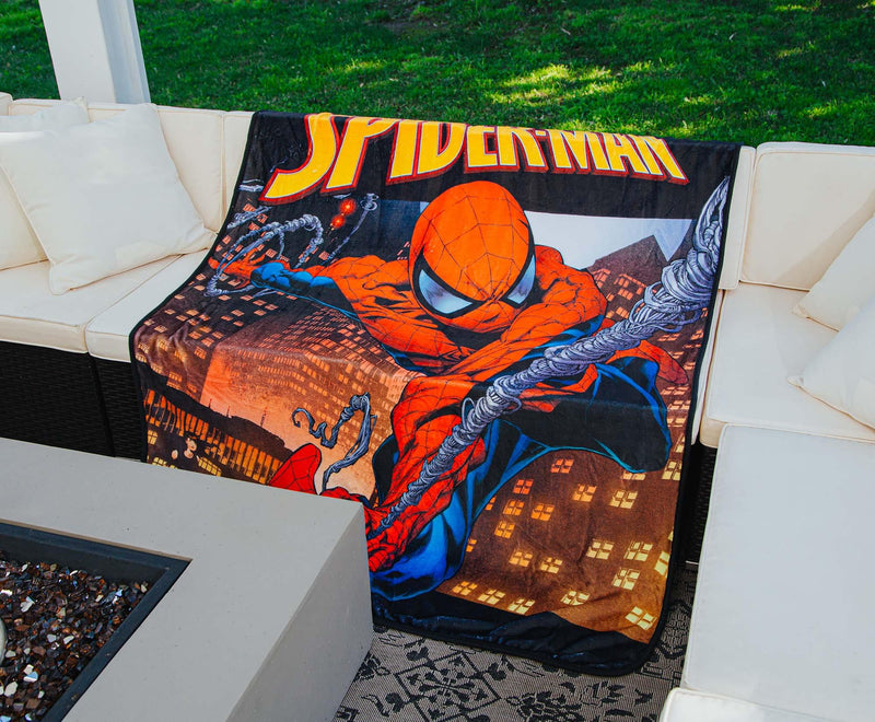 Marvel Comics Spider-Man: One More Day Fleece Throw Blanket | 45 x 60 Inches product image 8 of 9