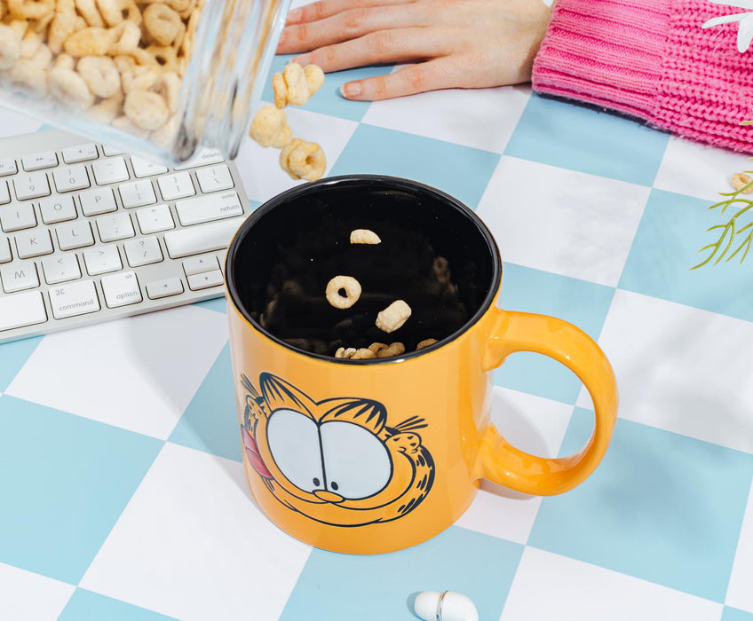 Garfield Tongue Out Wax-Resist Ceramic Mug | Holds 20 Ounces