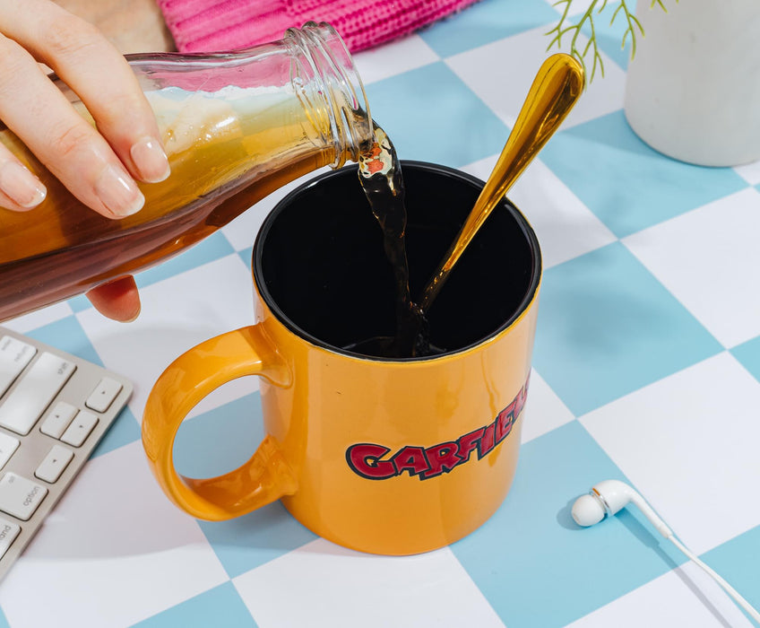 Garfield Tongue Out Wax-Resist Ceramic Mug | Holds 20 Ounces