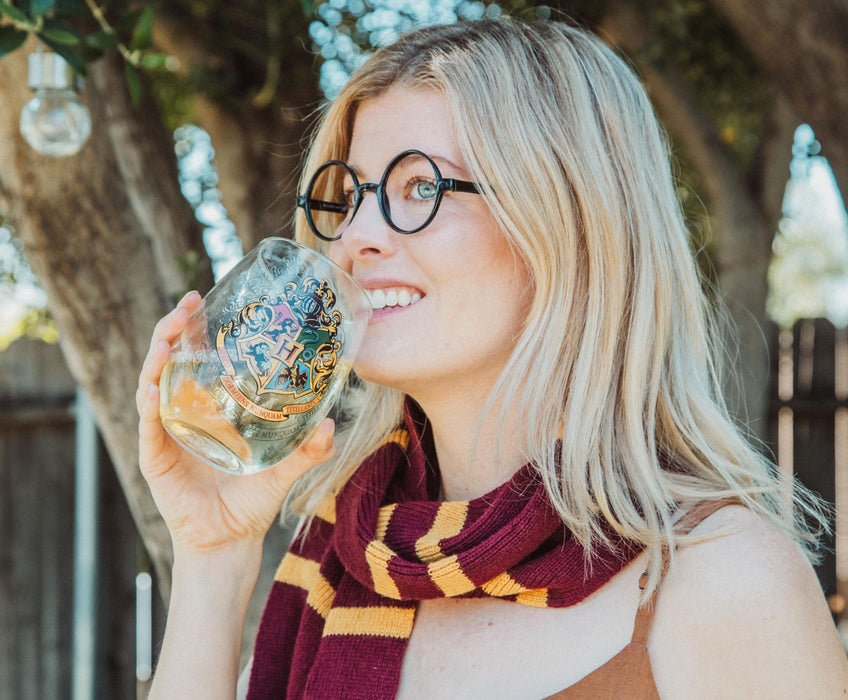 Harry Potter - Hogwarts Crest Stemless Wine Glass | Holds 20 Ounces