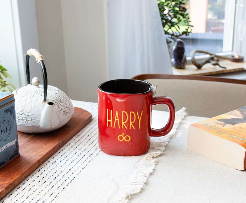 Harry Potter - Wax Resist Ceramic Pottery Mug | Holds 25 Ounces