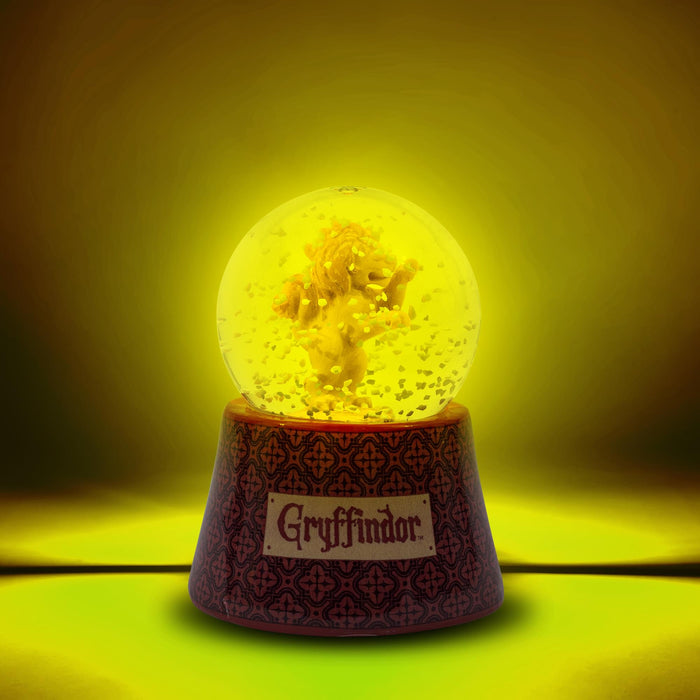 Harry Potter House Gryffindor 3-Inch Mini Light-Up Snow Globe