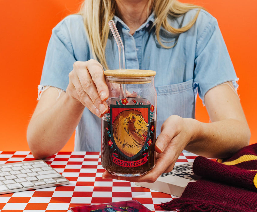 Harry Potter - Gryffindor House Mascot Glass Tumbler With Bamboo Lid and Straw