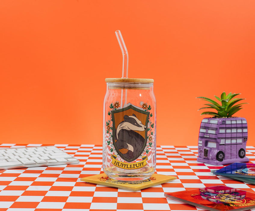 Harry Potter - Hufflepuff House Mascot Glass Tumbler With Bamboo Lid and Straw