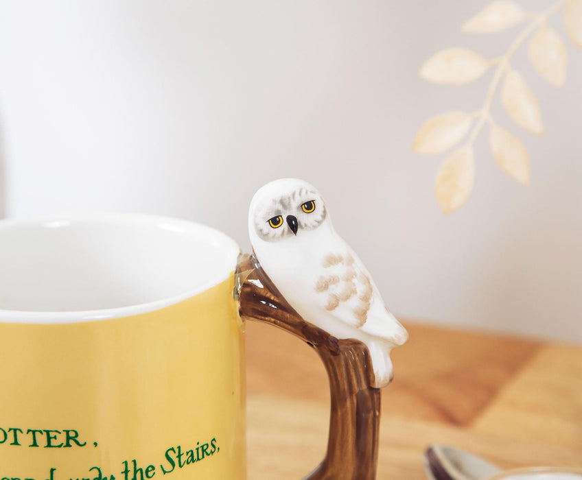 Harry Potter - Envelope Ceramic Mug with Sculpted Hedwig Handle | Holds 20 Ounces