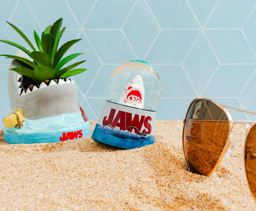 Jaws - Poster 3-Inch Mini Light-Up Snow Globe
