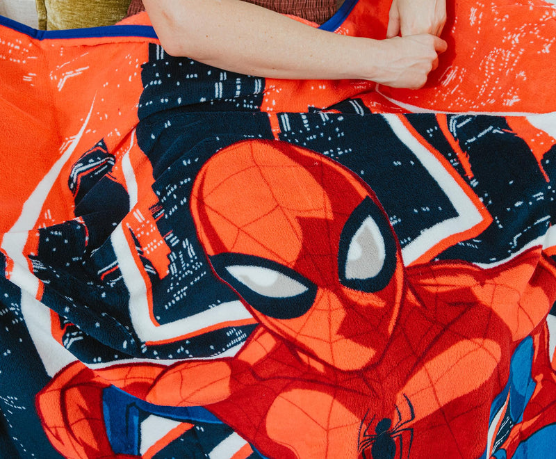 Marvel Spider-Man Skyline Pose Fleece Throw Blanket | 45 x 60 Inches product image 8 of 9