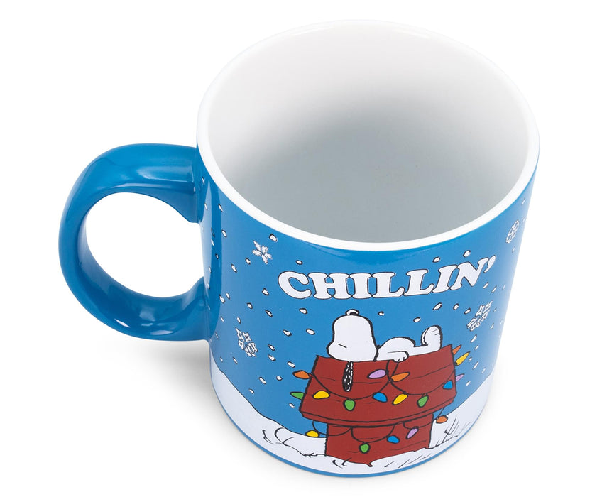 Peanuts - Snoopy "Chillin" Ceramic Mug | Holds 20 Ounces