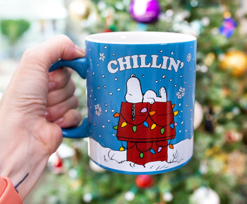 Peanuts - Snoopy "Chillin" Ceramic Mug | Holds 20 Ounces