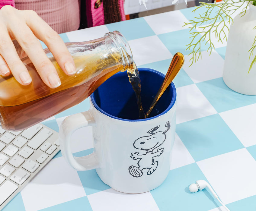 Peanuts - Snoopy Ceramic Pottery Mug | Holds 25 Ounces