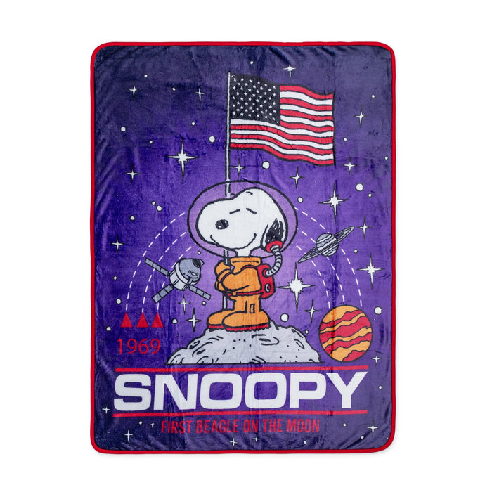 Peanuts - Snoopy "First Beagle on the Moon" Fleece Throw Blanket | 45 x 60 Inches