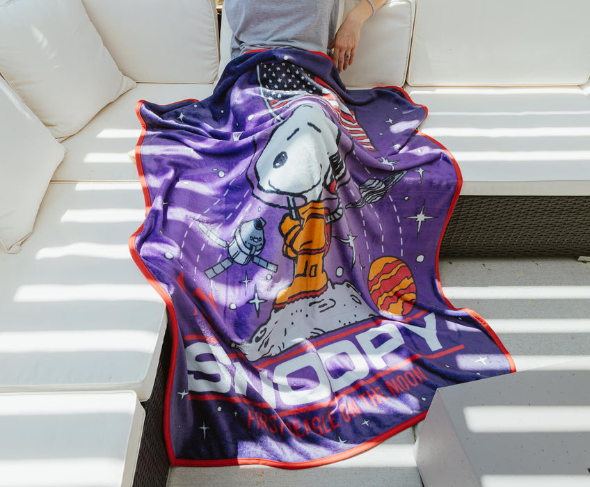 Peanuts - Snoopy "First Beagle on the Moon" Fleece Throw Blanket | 45 x 60 Inches