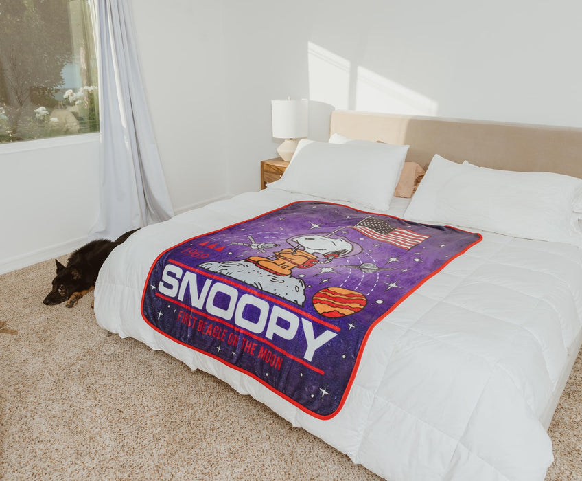 Peanuts - Snoopy "First Beagle on the Moon" Fleece Throw Blanket | 45 x 60 Inches