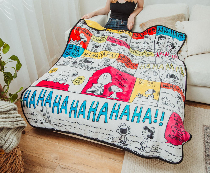Peanuts - "Ha Ha Ha" Comic Strip Panels Sherpa Throw Blanket | 50 x 60 Inches