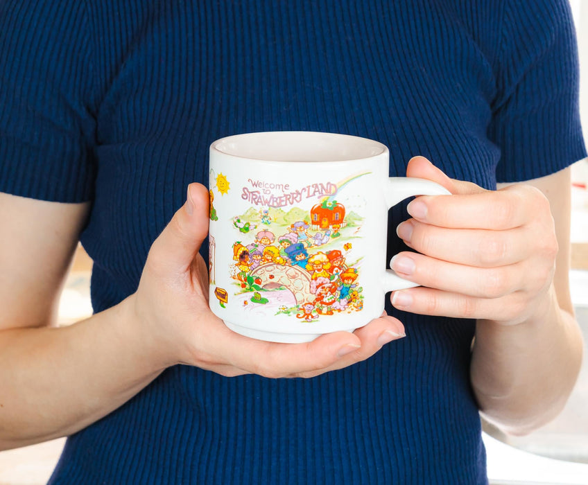 Strawberry Shortcake - "Welcome to Strawberryland" Ceramic Mug | Holds 13 Ounces