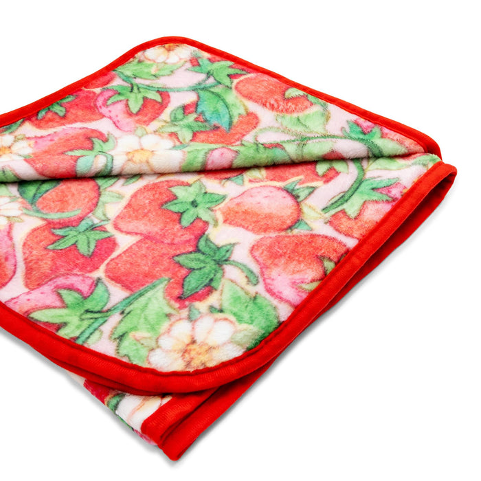 Strawberry Shortcake - "Berry Special" Raschel Throw Blanket | 45 x 60 Inches