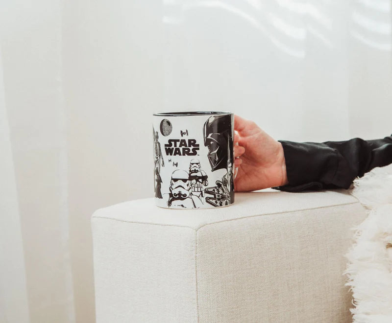 Star Wars - Boba Fett 3D Sculpted Ceramic 20 oz. Mug — MeTV Mall
