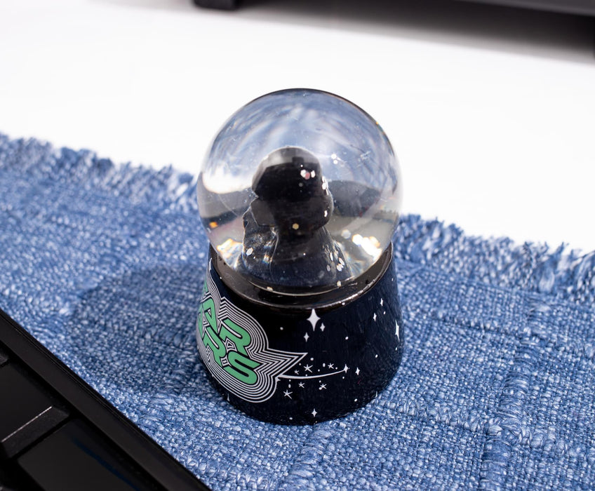 Star Wars - Darth Vader 3-Inch Mini Light-Up Snow Globe
