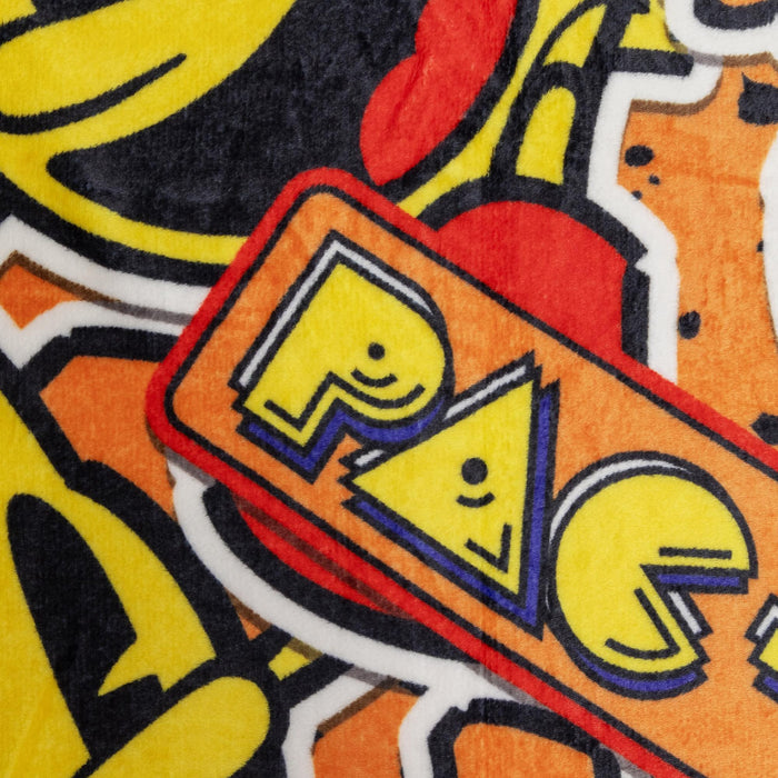 PAC-MAN Classic Allover Throw Blanket | 45 x 60 Inches