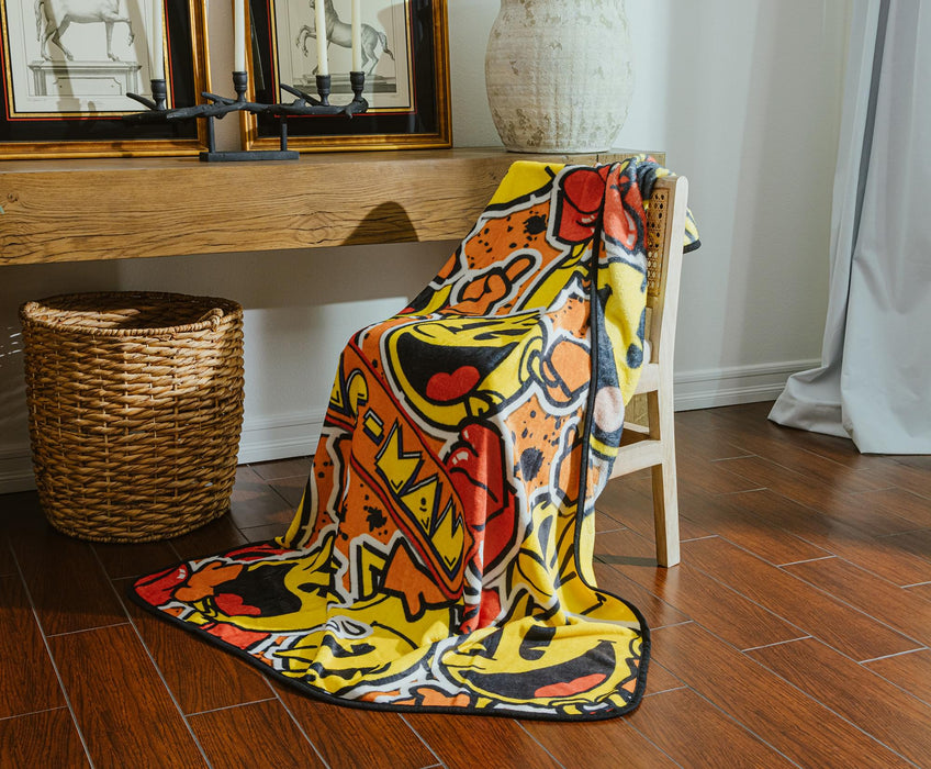 PAC-MAN Classic Allover Throw Blanket | 45 x 60 Inches