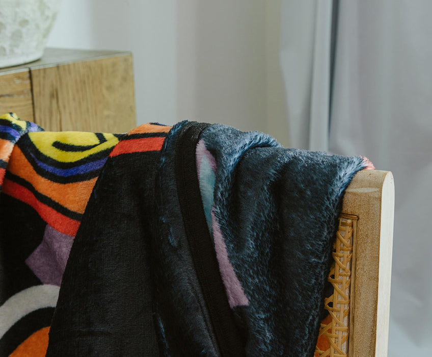 PAC-MAN Classic Jumping 45 x 60 Inch Throw Blanket