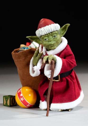 Star Wars - 1:6 Scale Holiday Yoda Figure