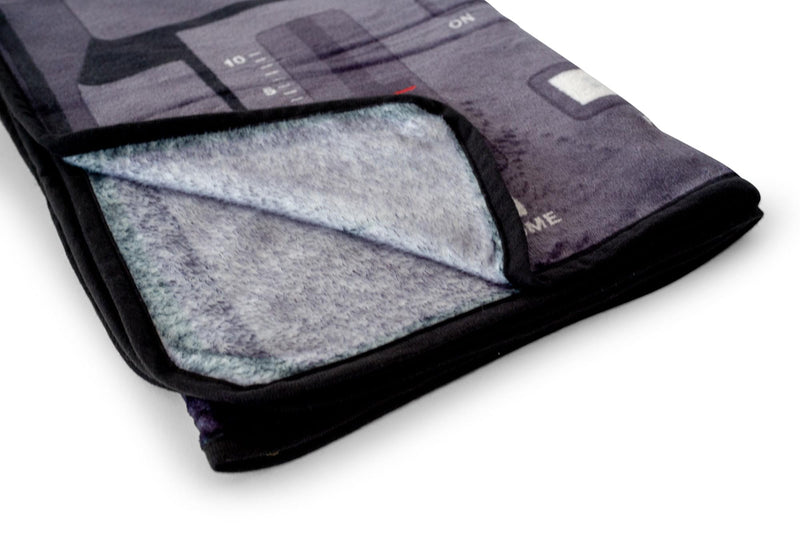 Sega Genesis Fleece Throw Blanket | Cozy Lightweight Blanket | 45 x 60 Inches product image 2 of 7