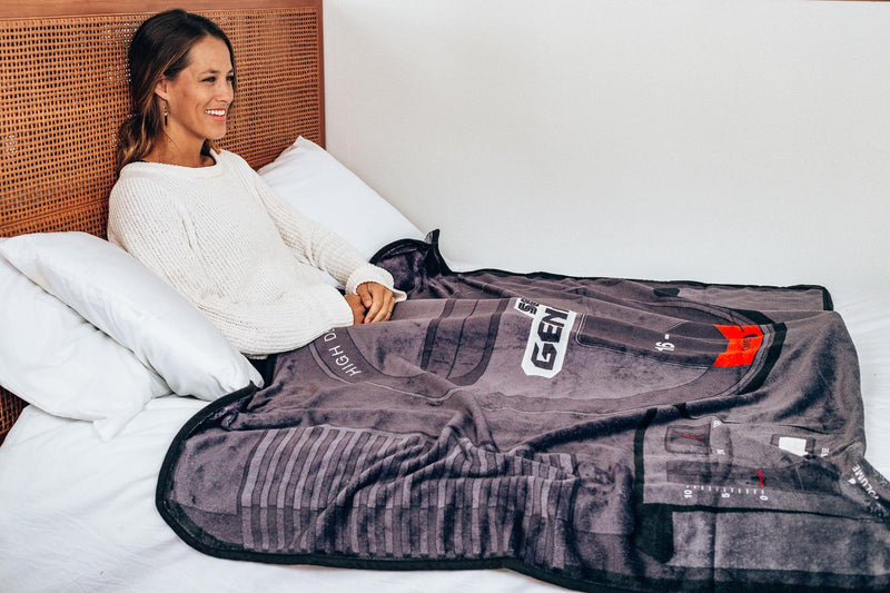 Sega Genesis Fleece Throw Blanket | Cozy Lightweight Blanket | 45 x 60 Inches product image 6 of 7