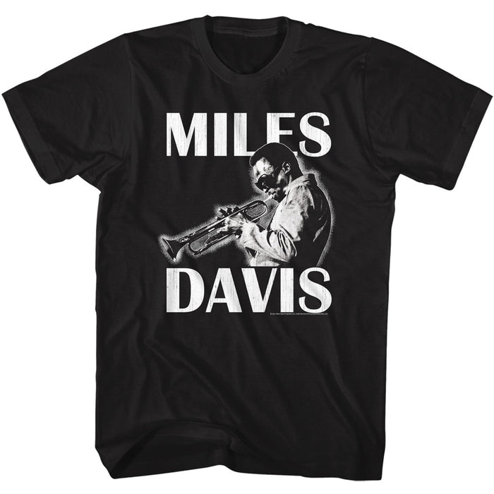Miles Davis - Playing the Trumpet