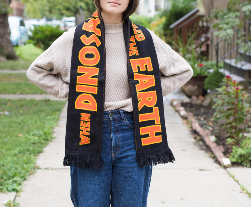 Jurassic Park Large Knitted Scarf "When Dinosaurs Ruled The Earth" product image 4 of 6