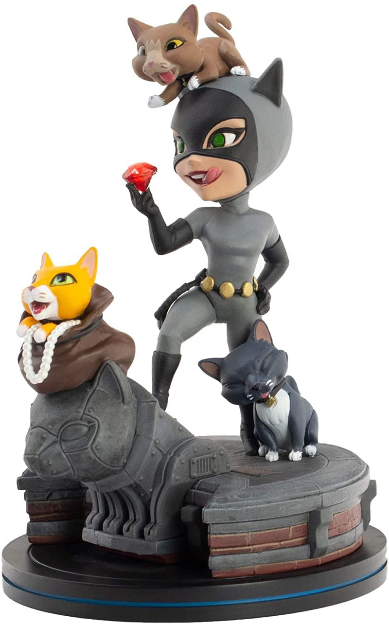 DC Comics Catwoman 5 Inch Q-Fig Elite Diorama product image 1 of 4