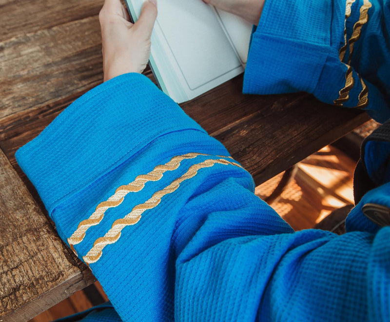 Star Trek: The Original Series Waffle-Weave Cotton Adult Bathrobe | Blue Medical product image 5 of 8
