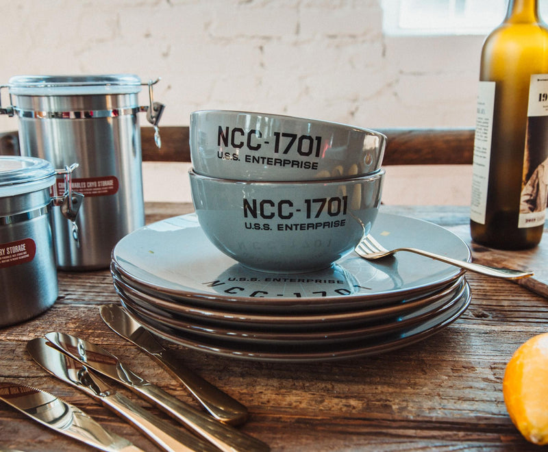 Star Trek: The Original Series NCC-1701 Series 8-Piece Ceramic Dinnerware Set product image 4 of 8