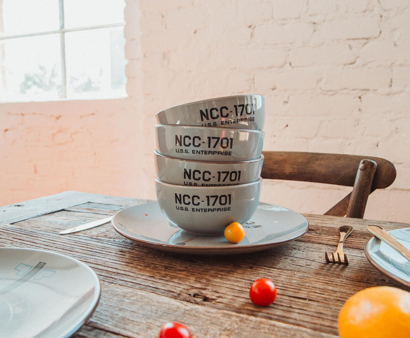 Star Trek: The Original Series NCC-1701 Series 8-Piece Ceramic Dinnerware Set product image 6 of 8