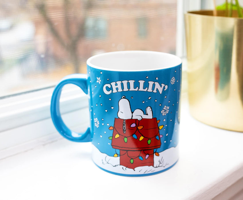 Peanuts Snoopy "Chillin" Ceramic Mug | Holds 20 Ounces