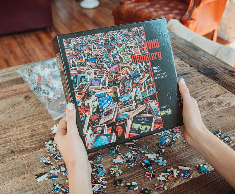 Horror VHS Cemetery 1000-Piece Jigsaw Puzzle