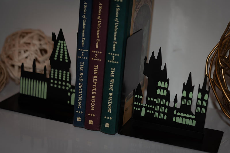 Harry Potter Hogwarts Castle Metal Bookends | Glow In The Dark Castle Design